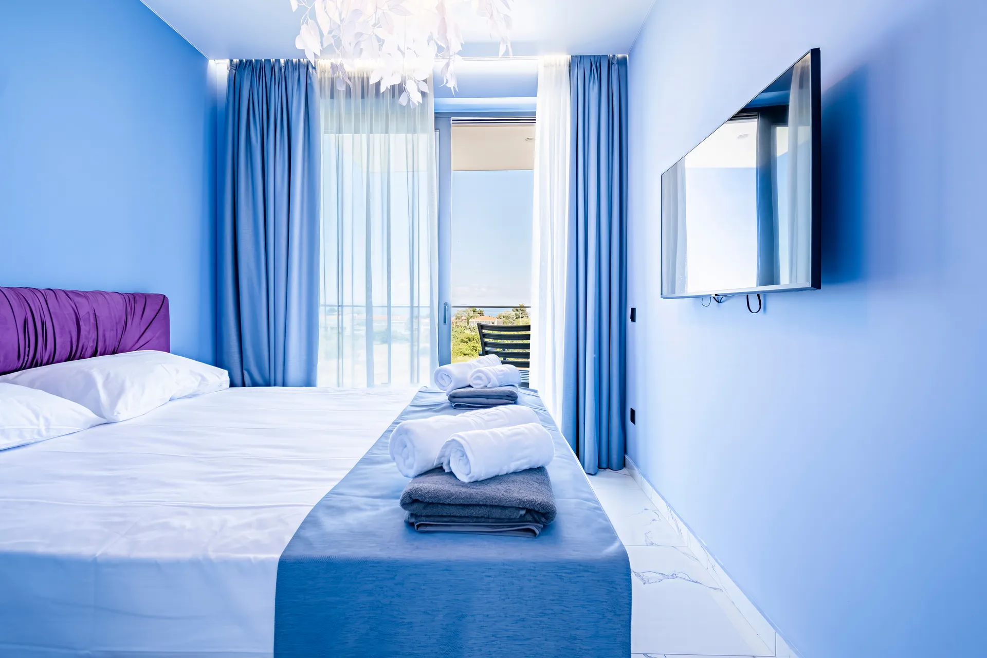 Continent Villas - Villa City spavaća soba 1